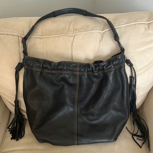 Lucky Brand Boho bag w tassels and magnetic clasp